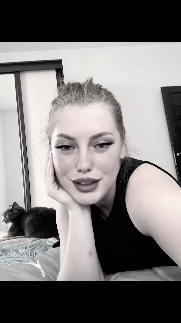 @ди@ночк@
