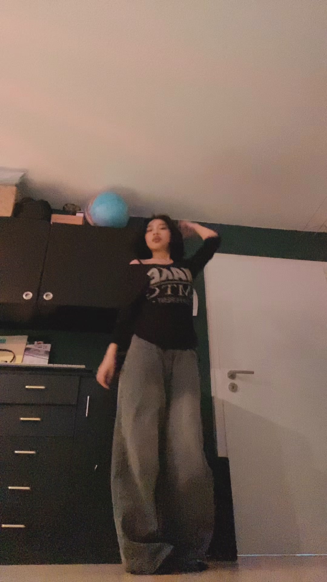 @Fevralyn