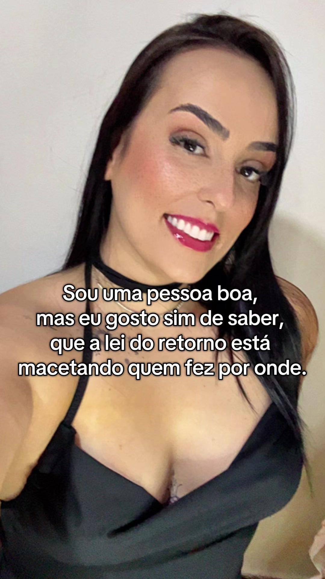 @Larinha 🌸