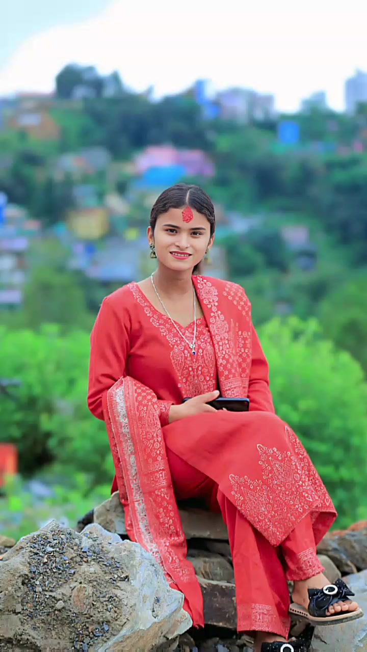 @Sarada Bohara 🫶❣️😚