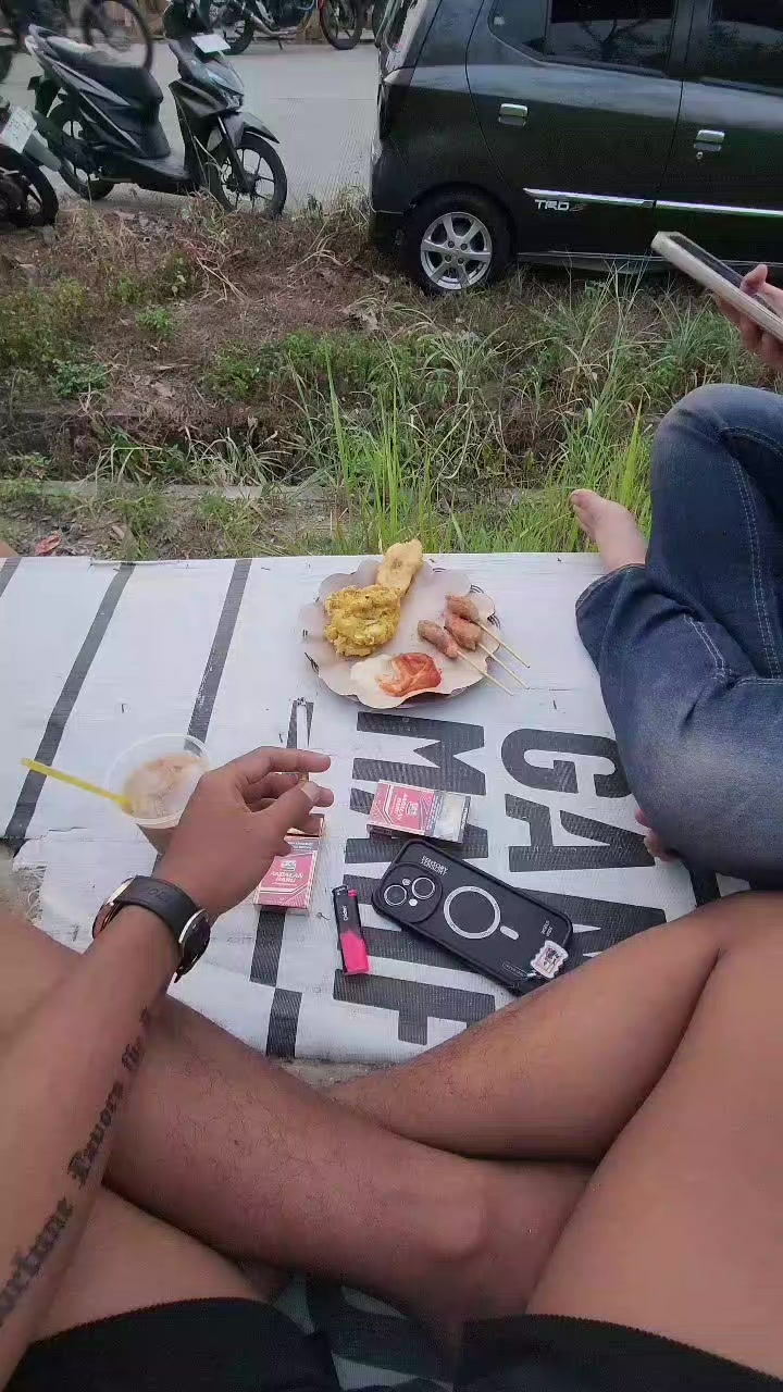 @ini_Yudis