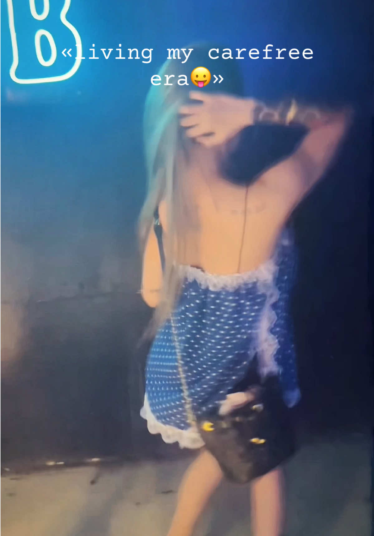 @;*