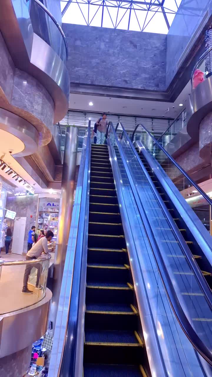 @samjiniunni