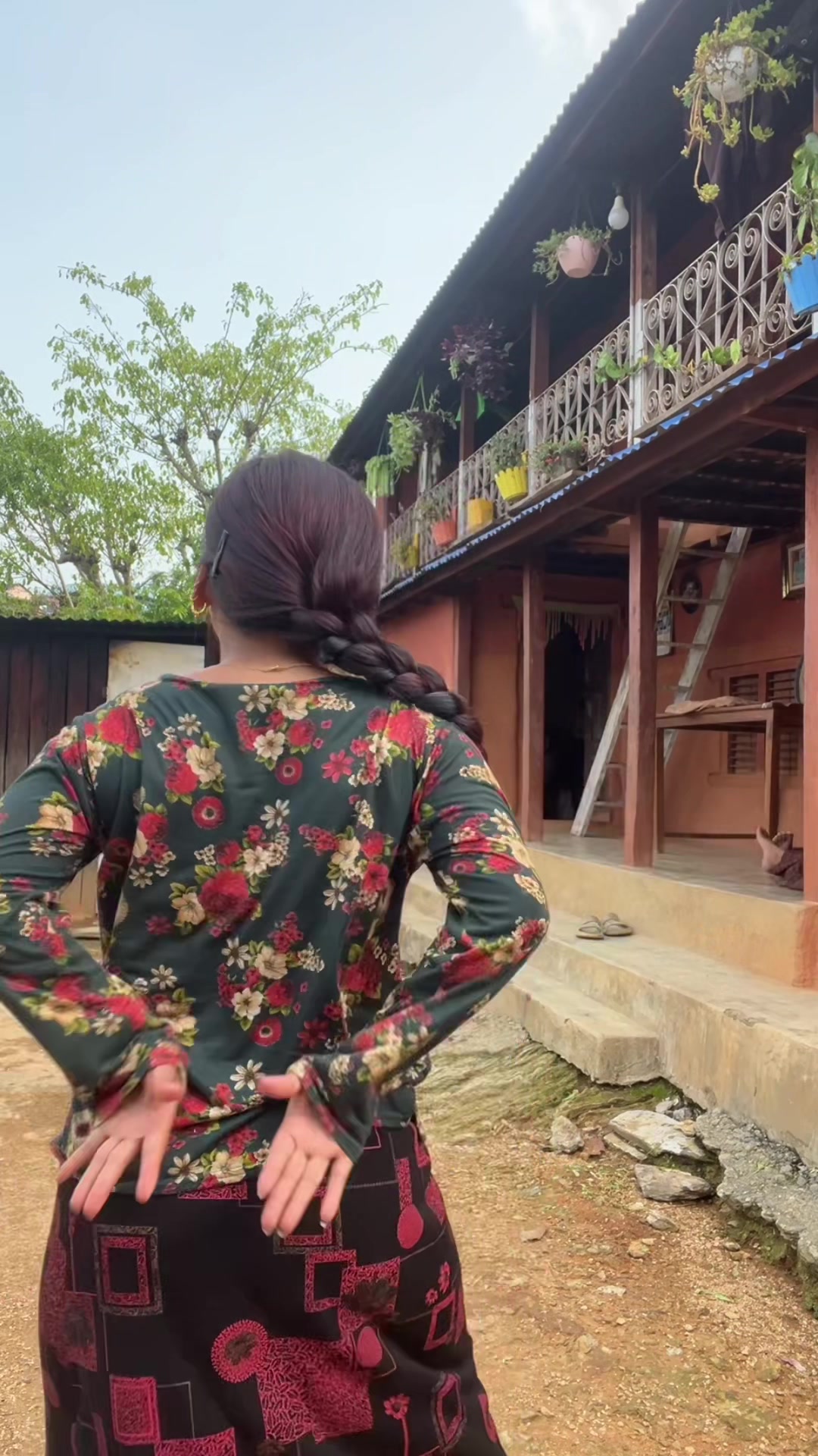 @चमेली 🌻
