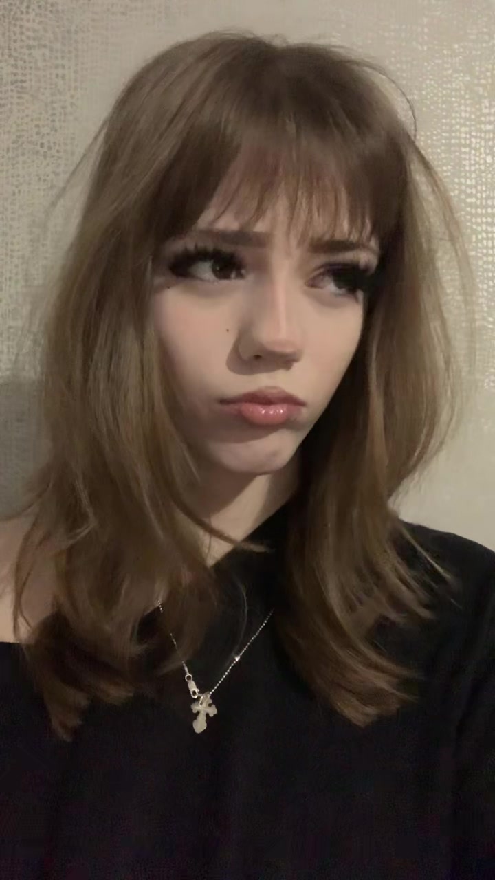 @𝒜𝓃ℊℯ𝓁