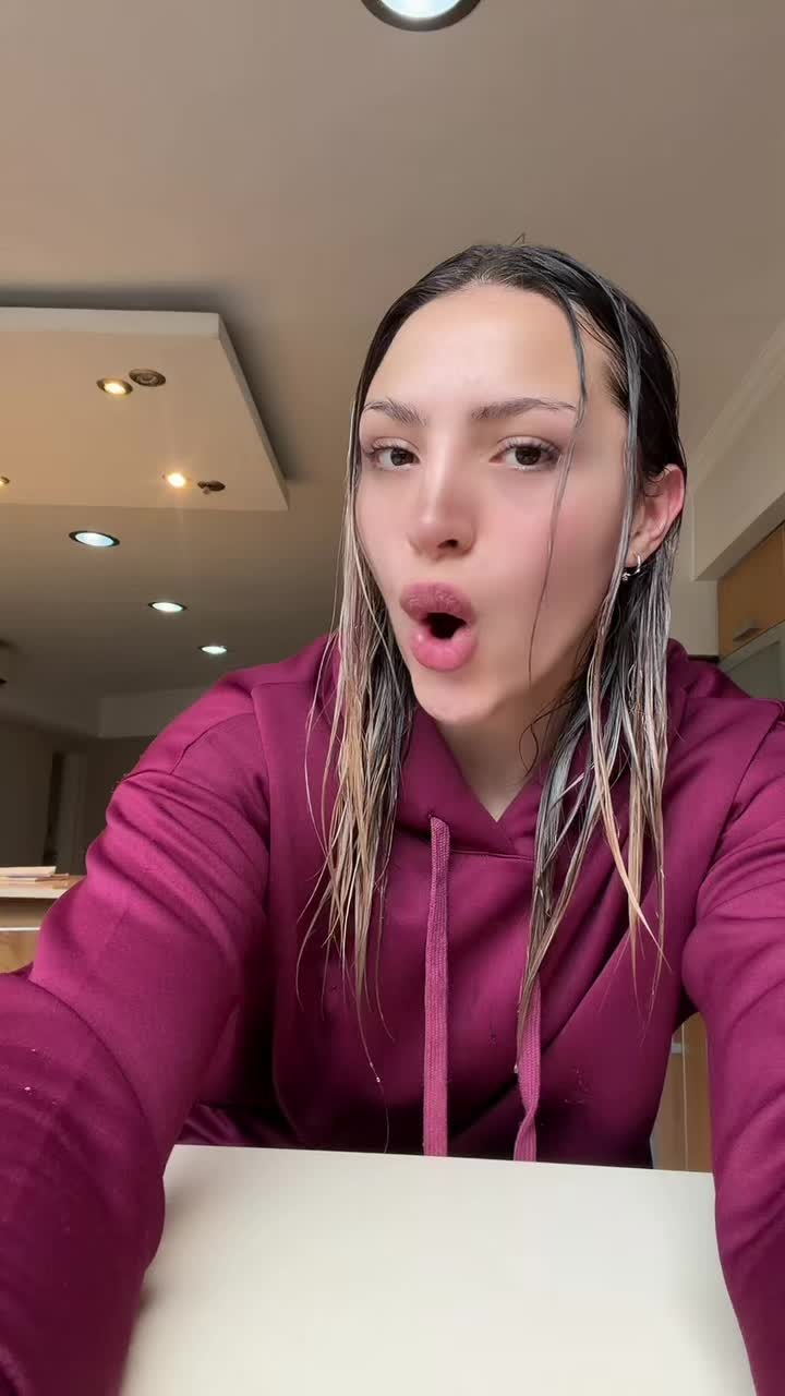 @Cande maino