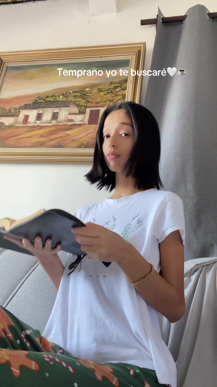 @Tina ✨