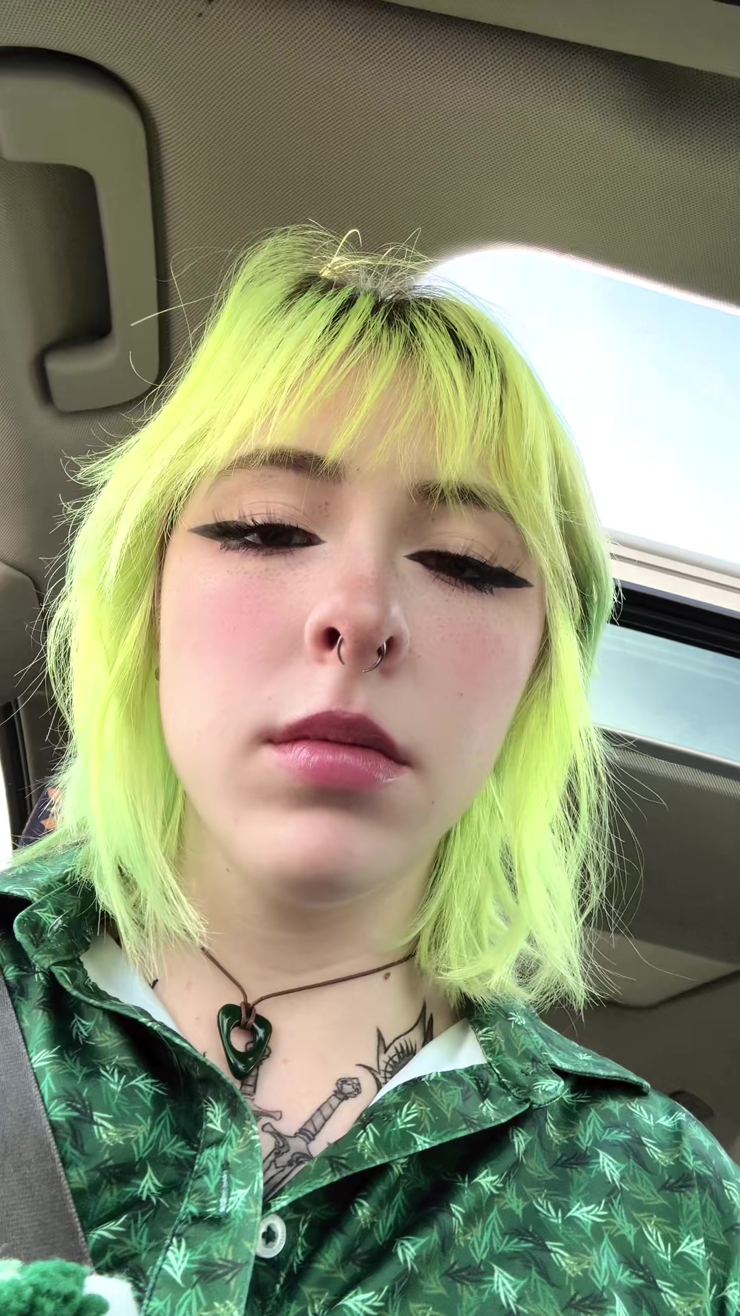 @Impineapplegg