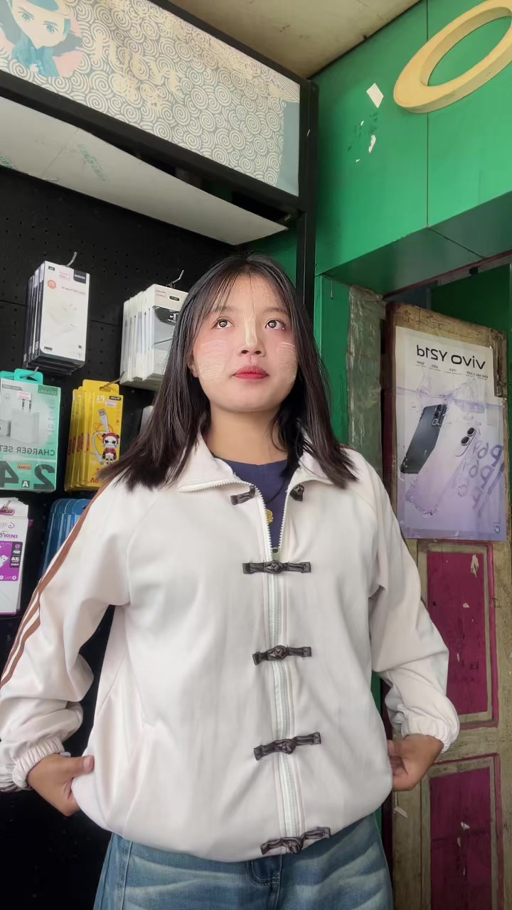 @ð¢Khaing linn kyið§žð€