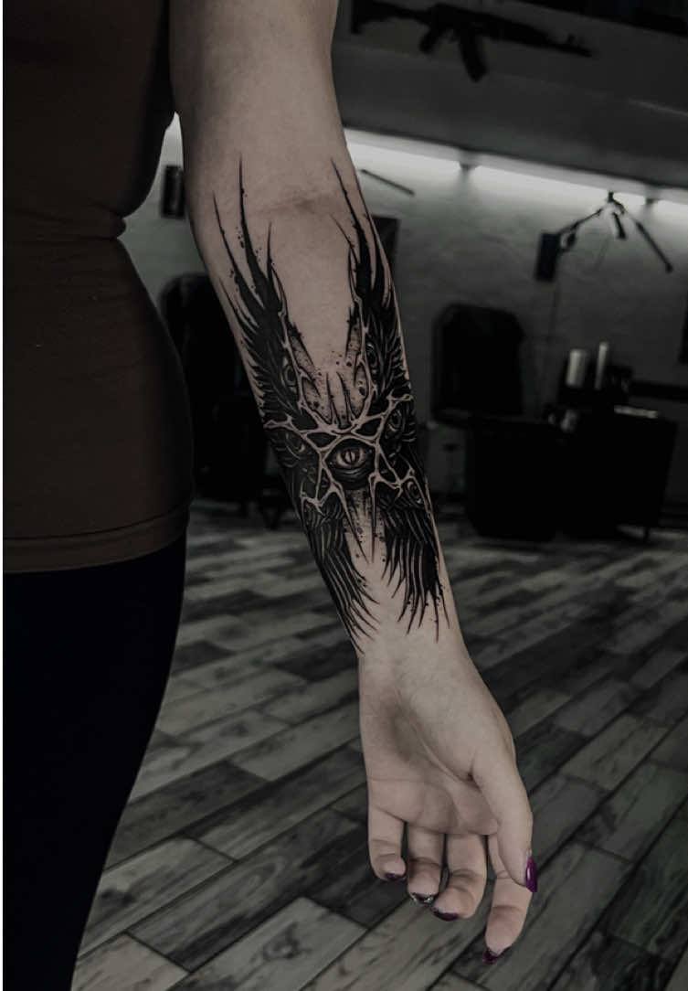 @goddamn.tattoo