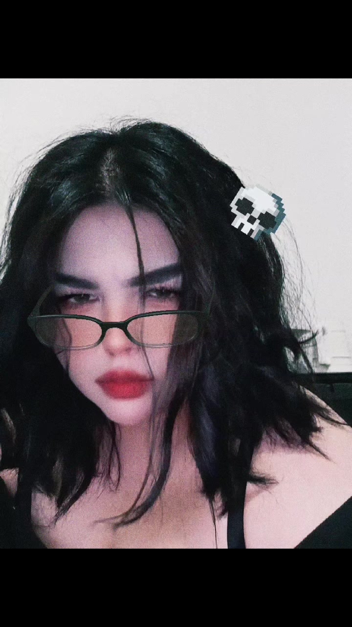 @Vαɳყα 🖤