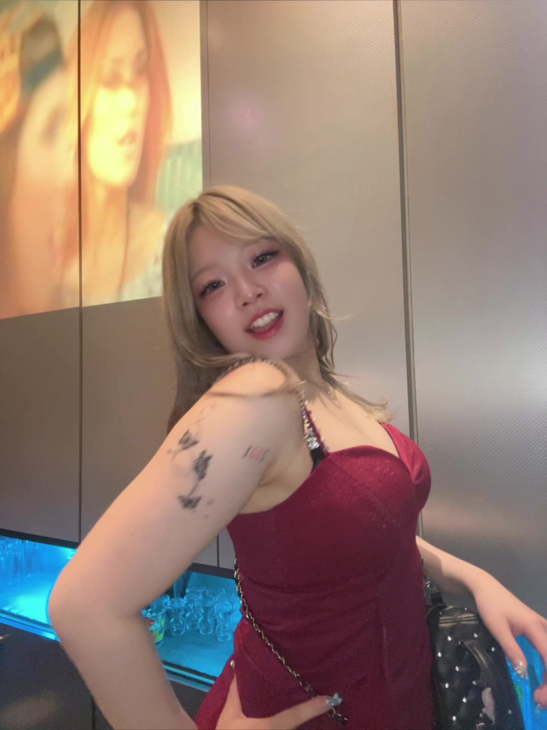 @Hina