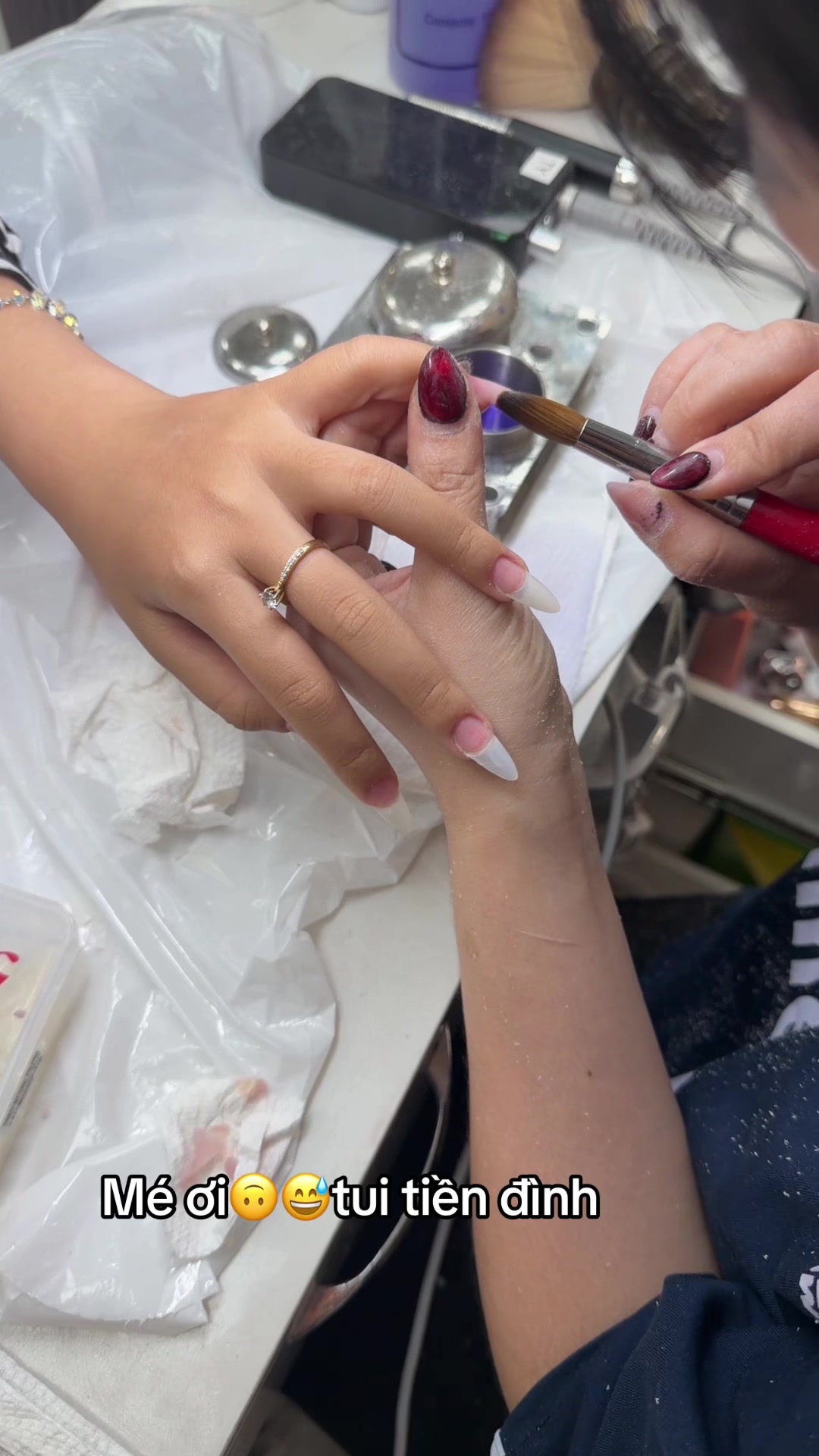 @KimmieNails🇻🇳♥️🇨🇦Tấu Hài😜