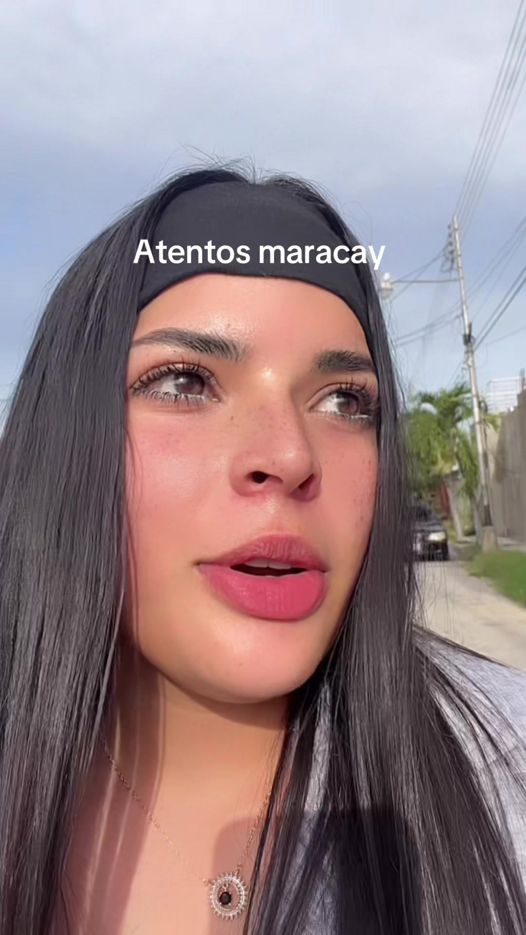 @Mónica Karina☕️