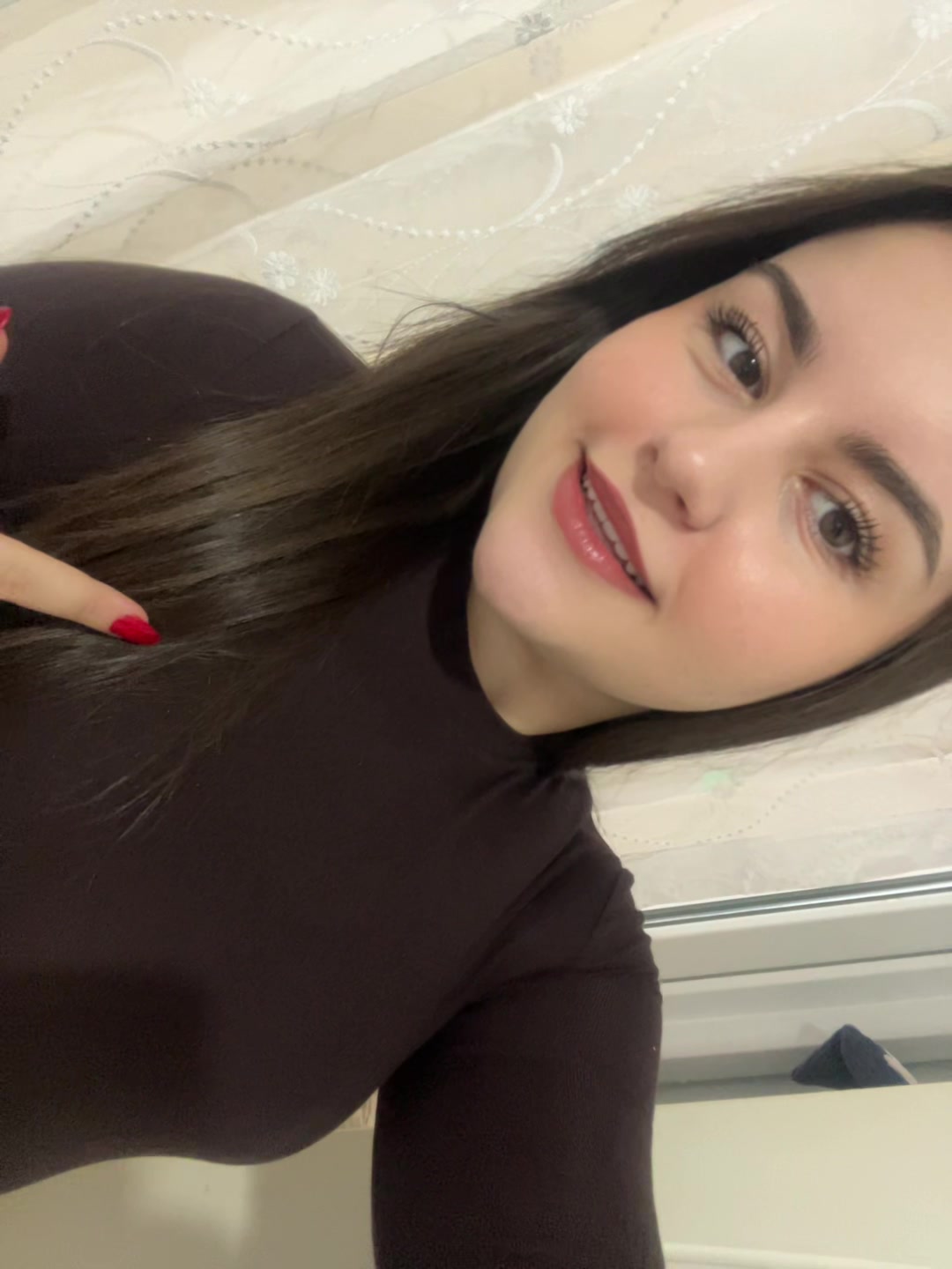 @azrakrslnn