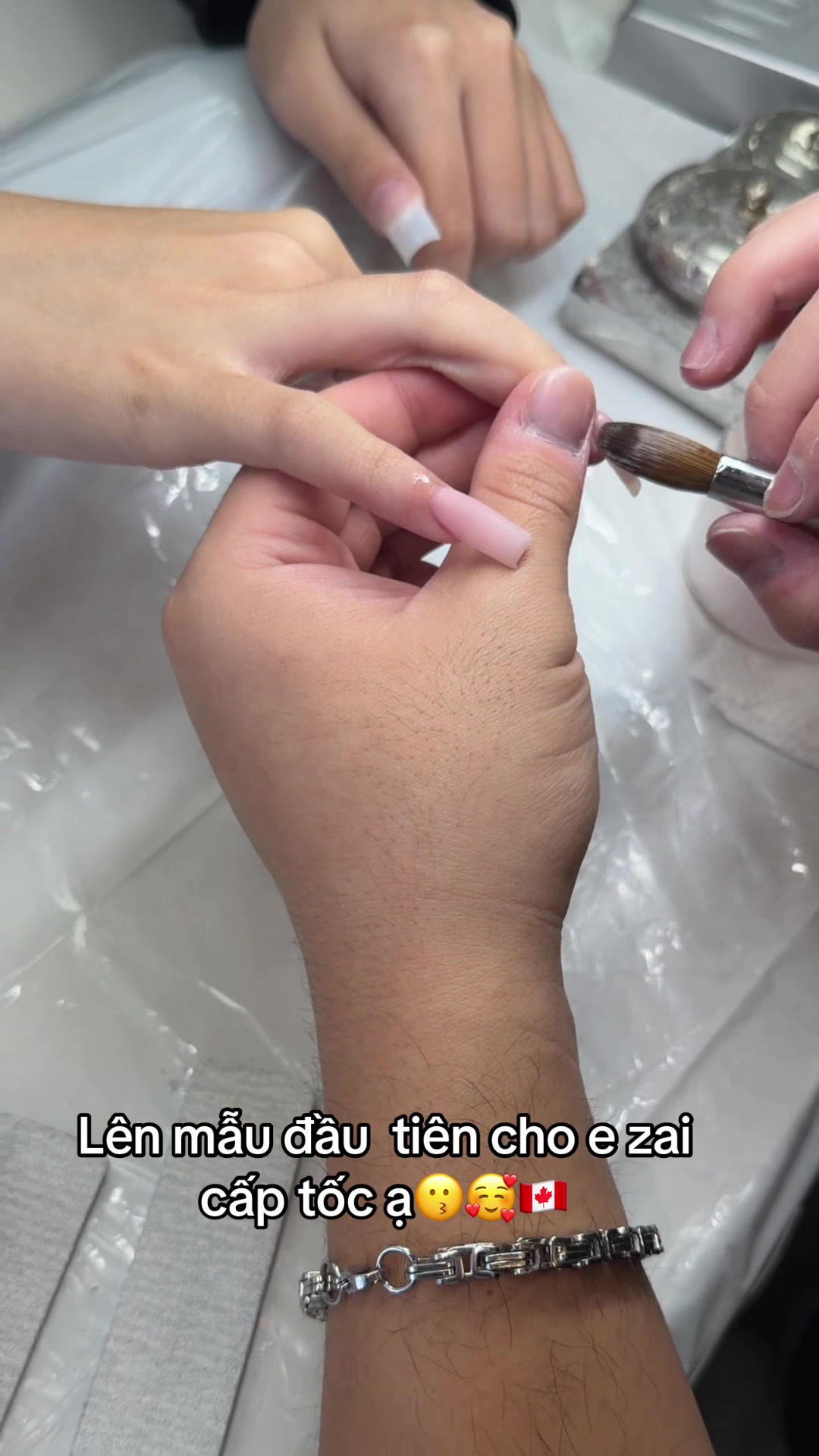@KimmieNails🇻🇳♥️🇨🇦Tấu Hài😜