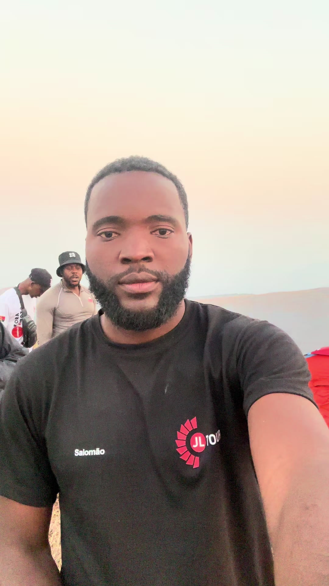 @JL_Tour: Angola fora de Rota