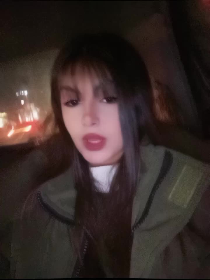 @theselenaw