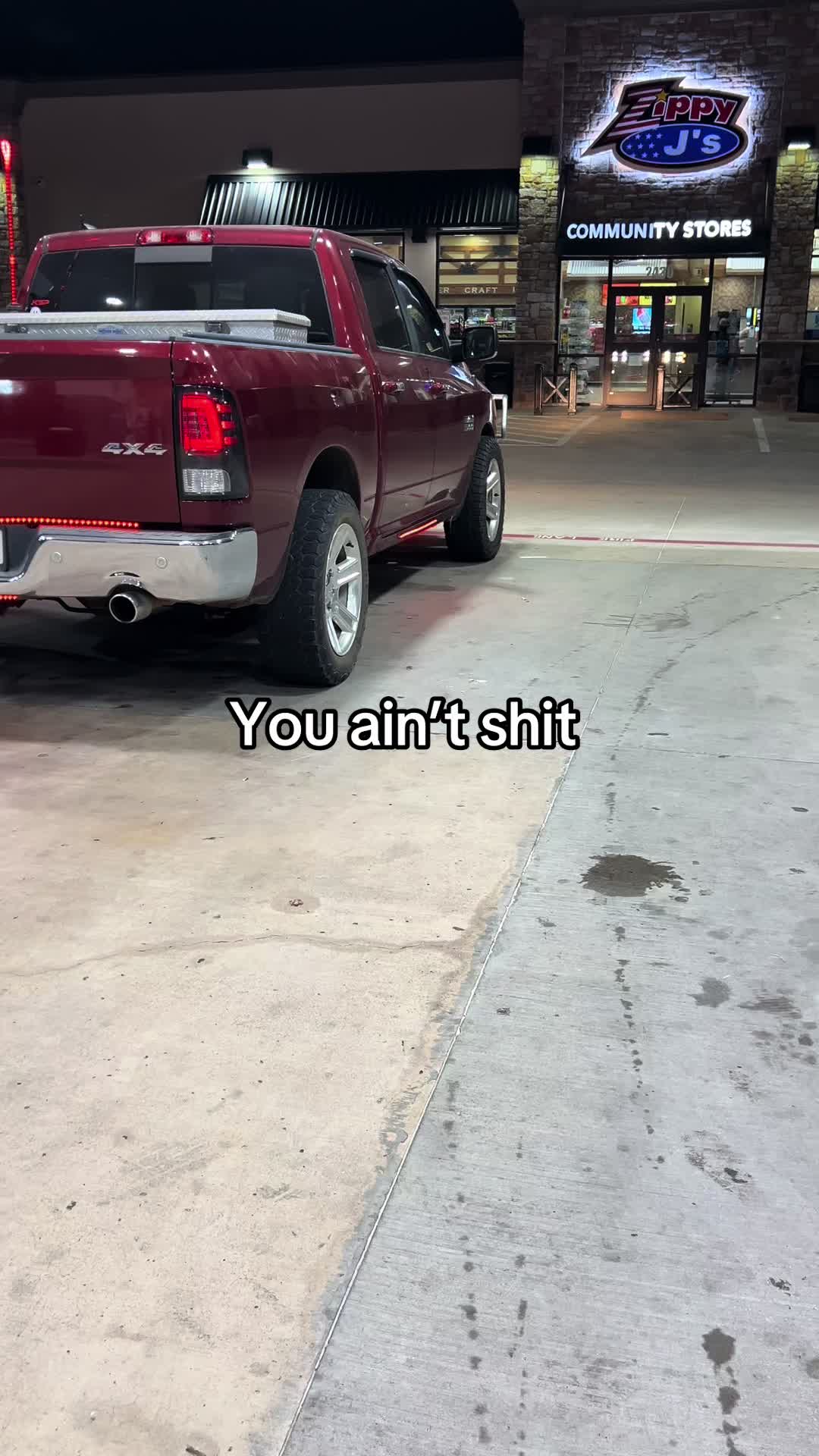 @FOXY_THE_RAM1500