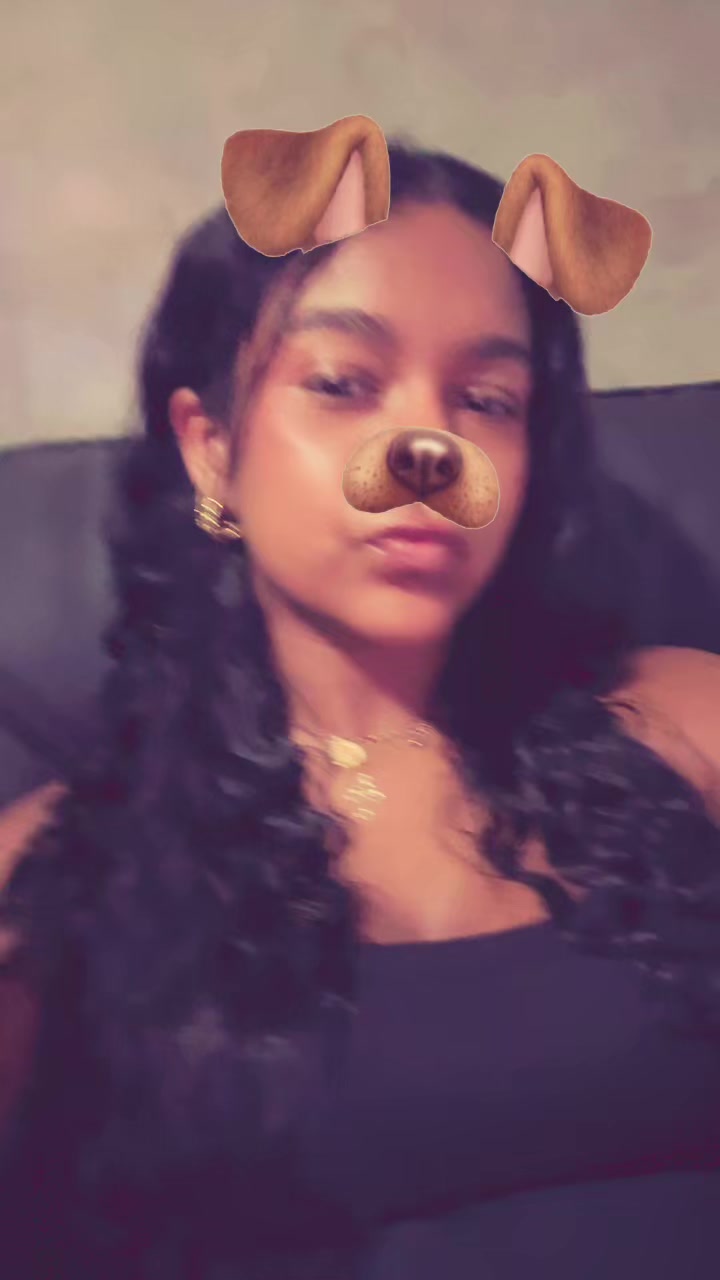 @Bella