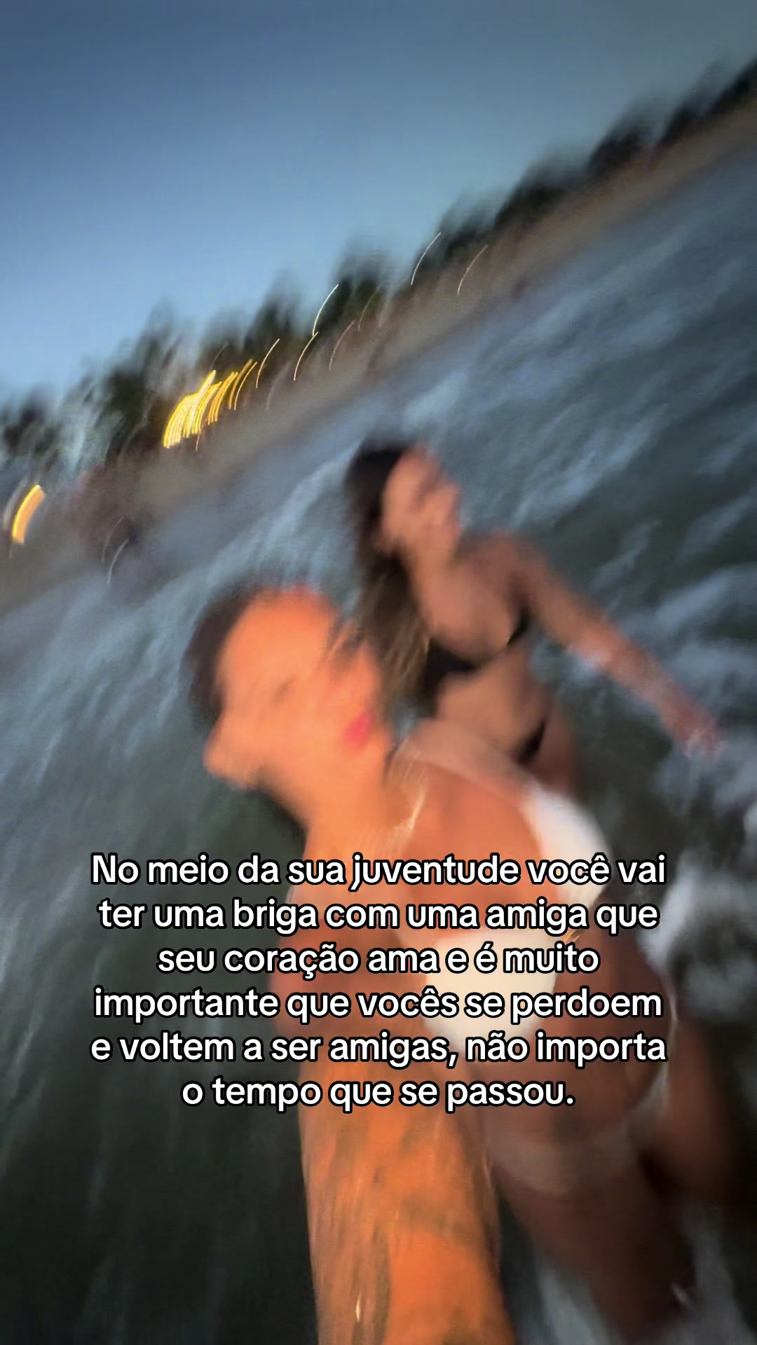 @gabsmorais01