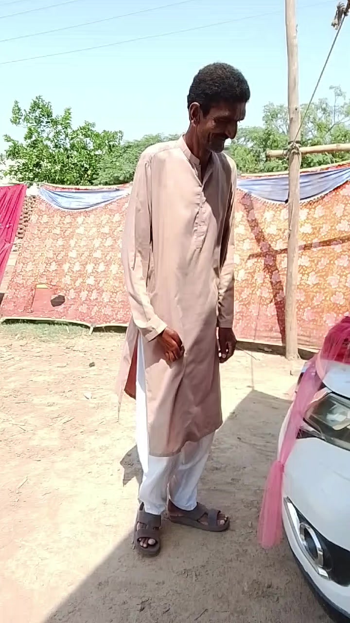 @m Khalid Abbas