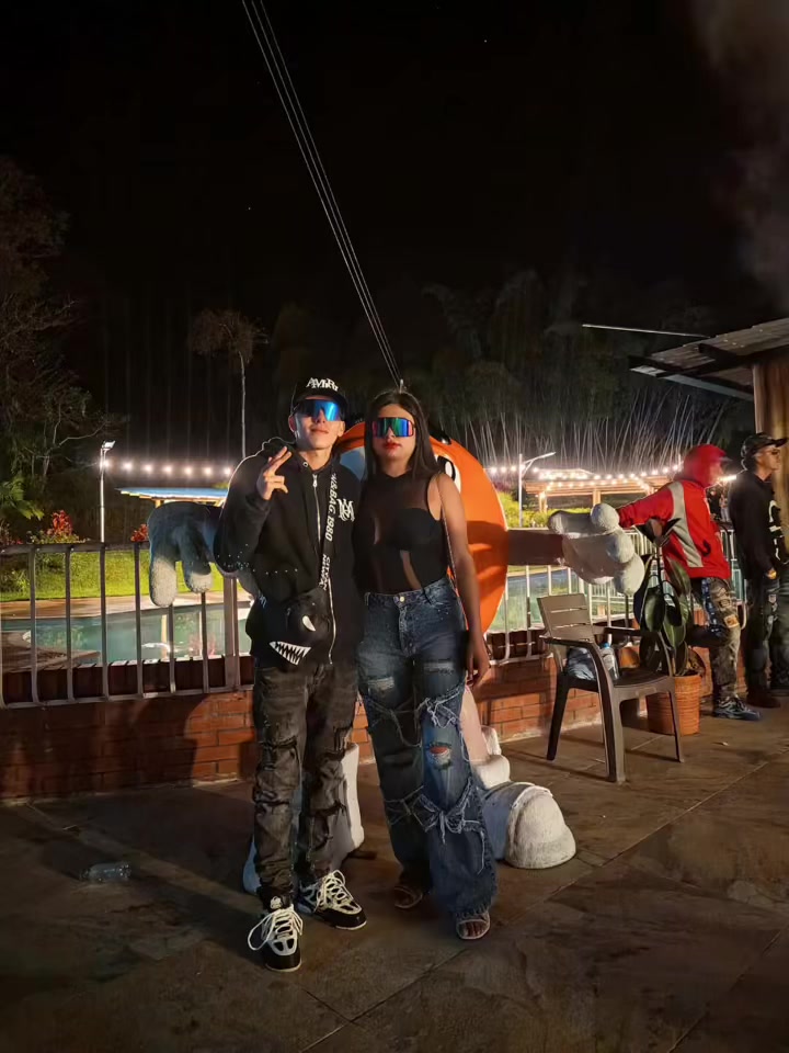 @Diana Fernández