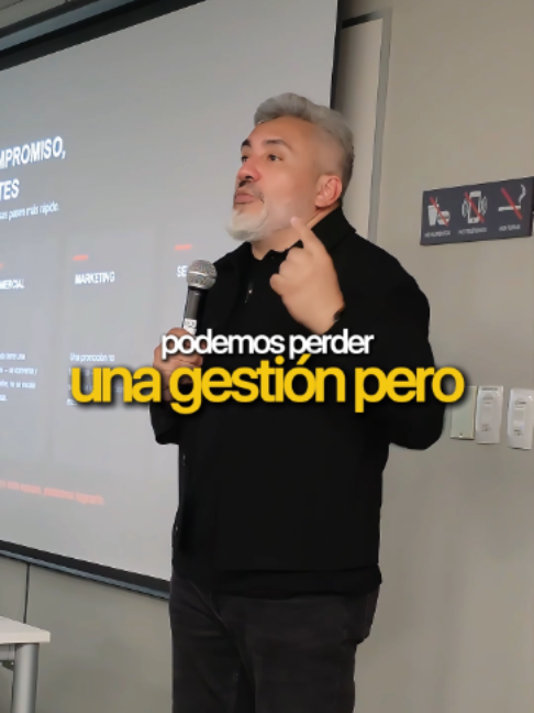 @SANDRO MELÉNDEZ