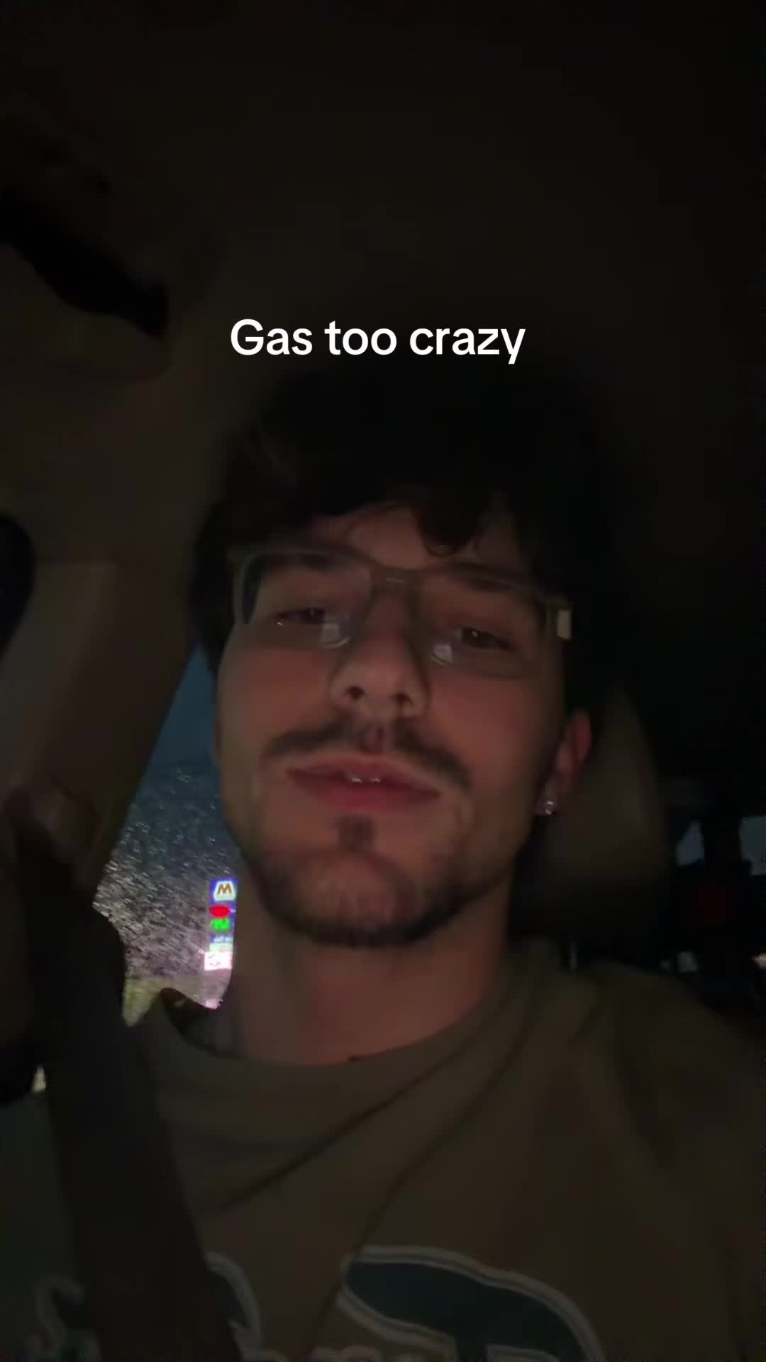 @e t h a n E n n i s