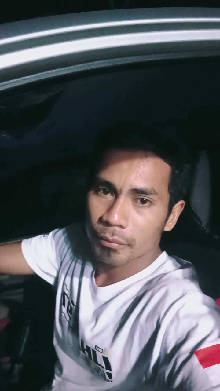 @RandomStory.05