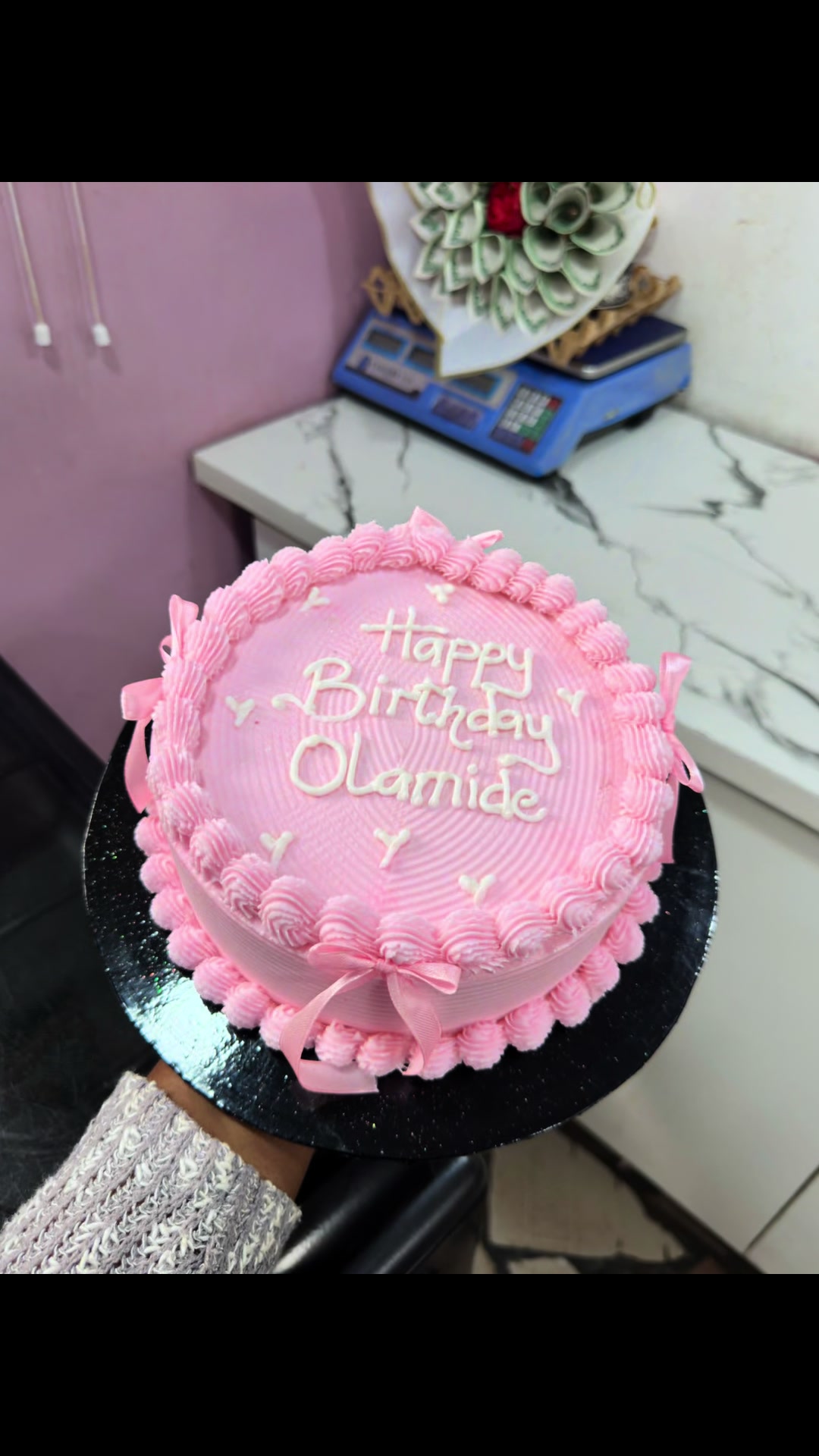 @Tohruks cakes of Ibadan