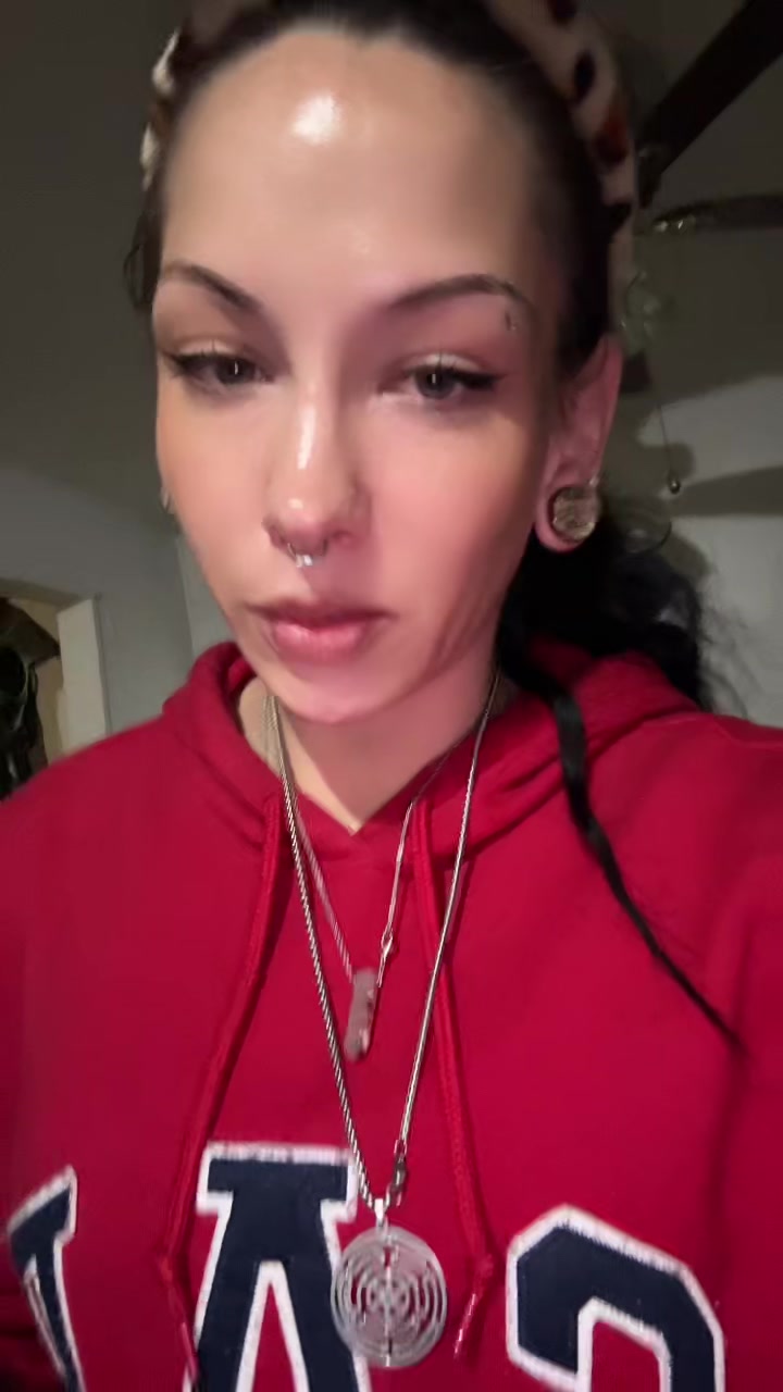 @little_miss_sm0kesal0t