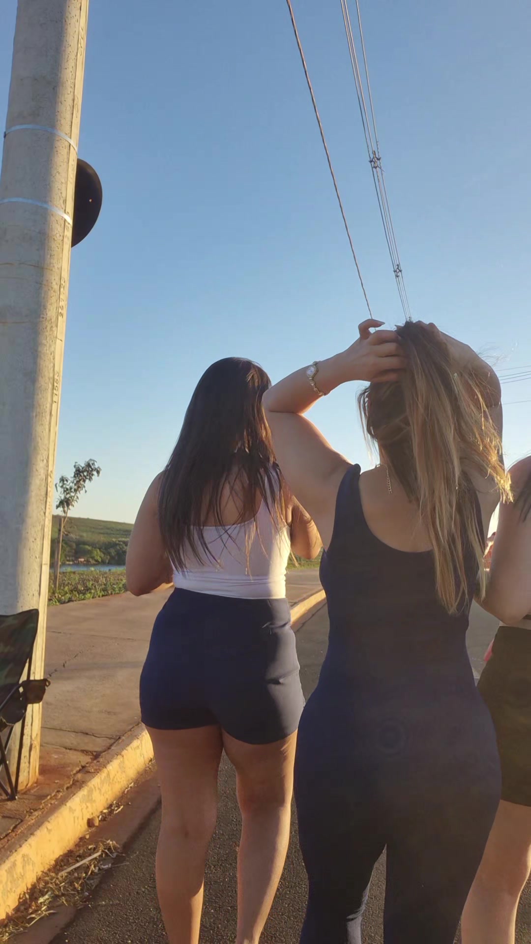 @Renata
