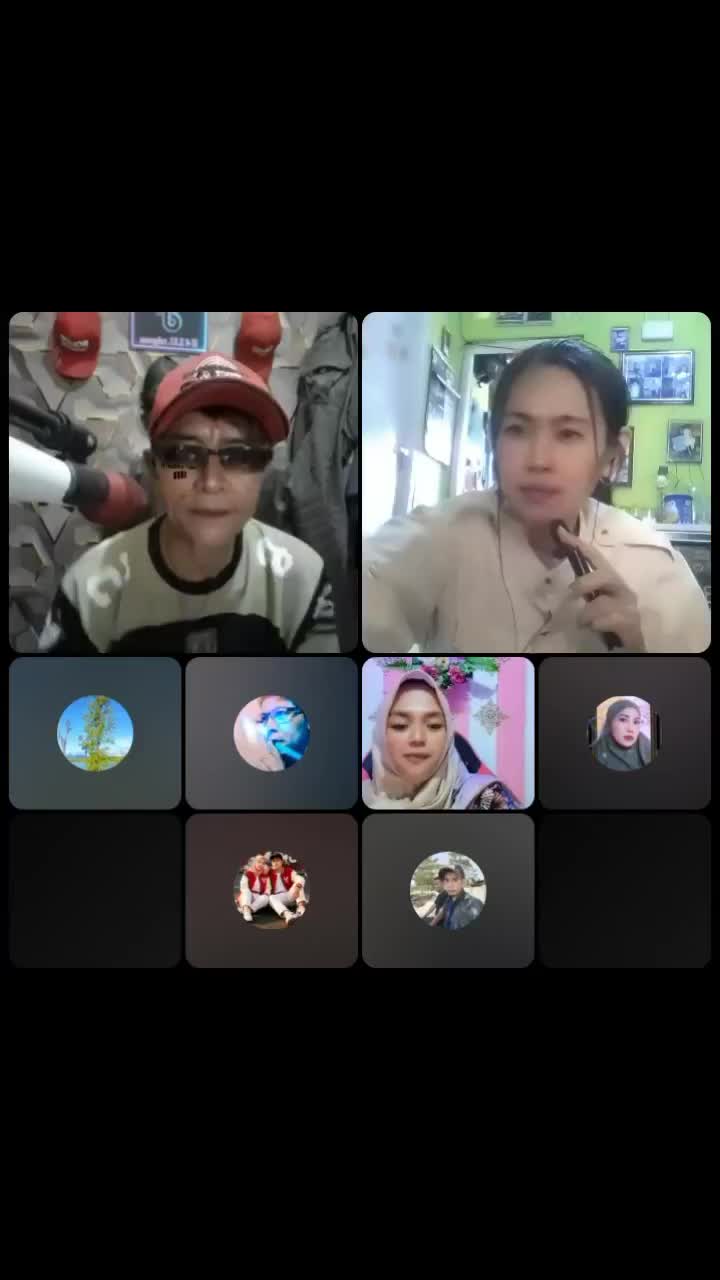 @8 4 RU. D 4T4 N6