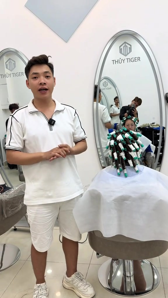 @Thuỷ Tiger - Uốn Cứng Ho&aacute;