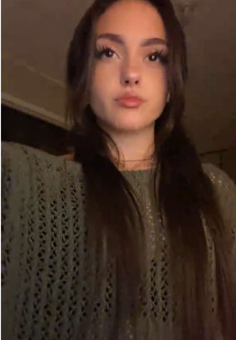 @karebear 🧸