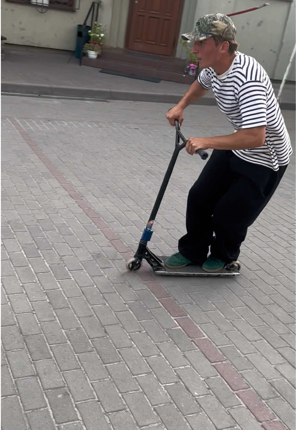 @Таракан