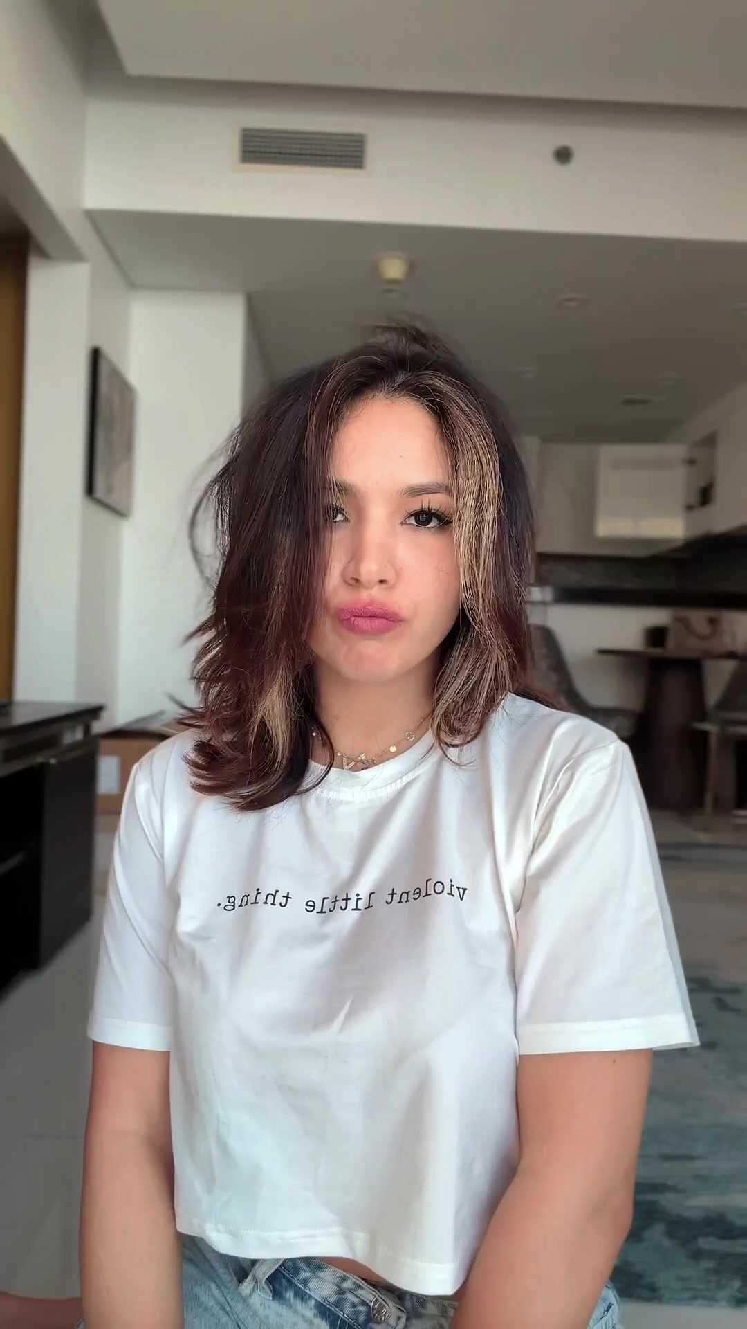 @𝐙𝐞𝐞𝐛𝐚𝐢𝐬𝐙𝐞𝐞🐈⬛