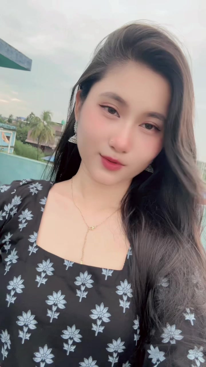 @SUSMITA_OFFICIAL 🇳🇵