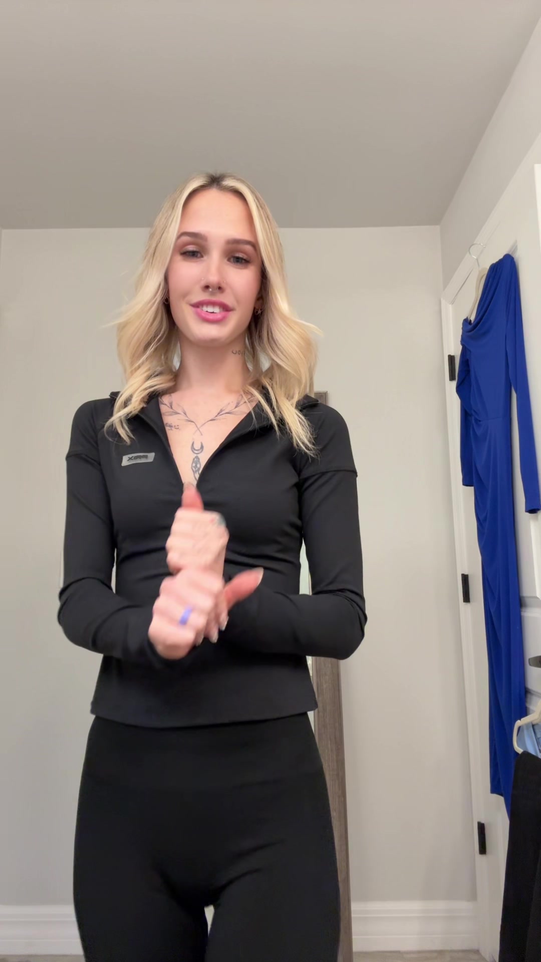 @sierraakins