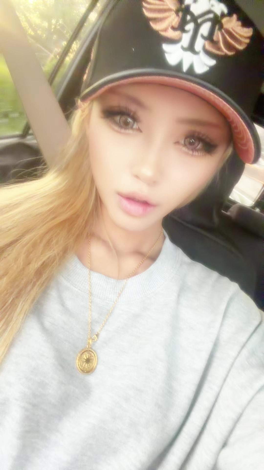 @。