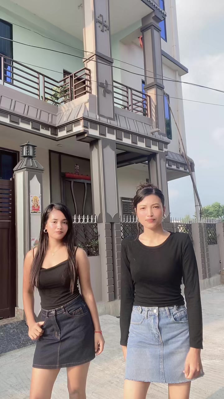 @आशिका💕
