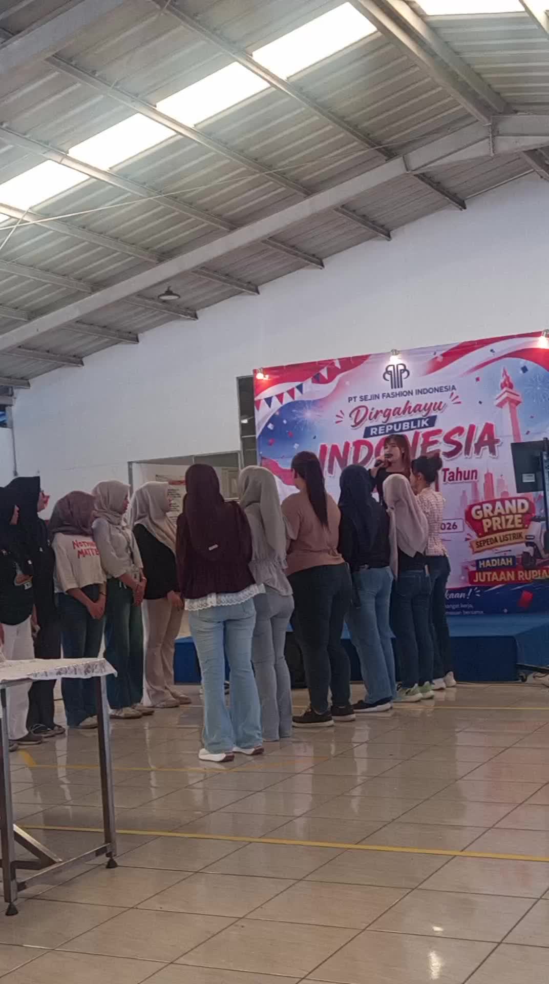 @Ayuk Rahayu