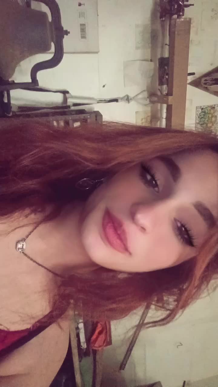 @Mia Beltran