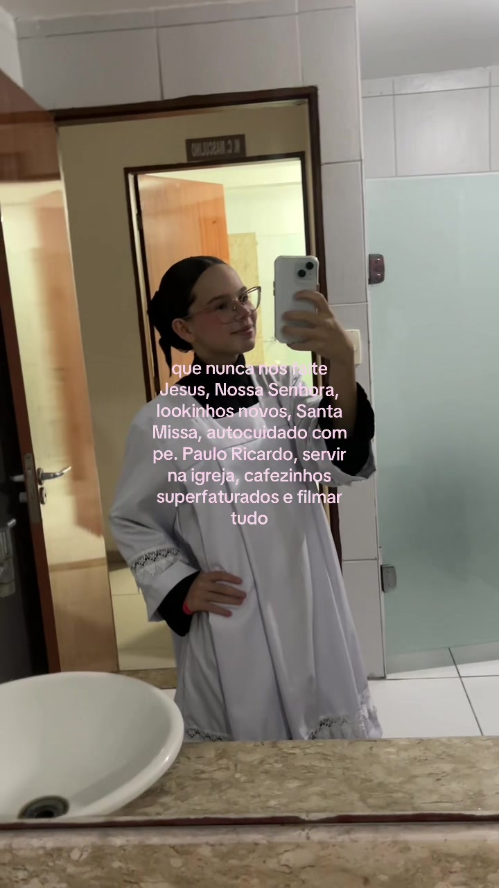 @Mari Louise 🇻🇦