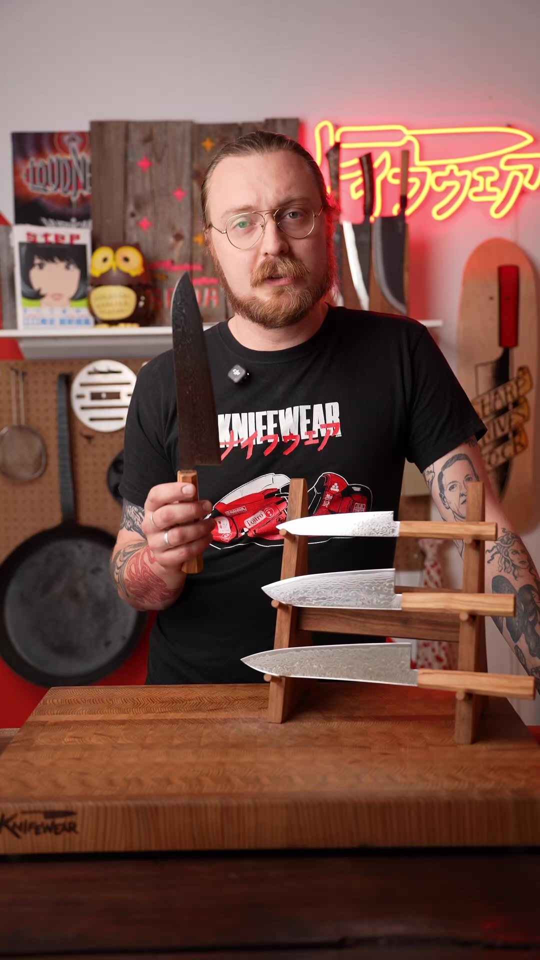 @Knifewear