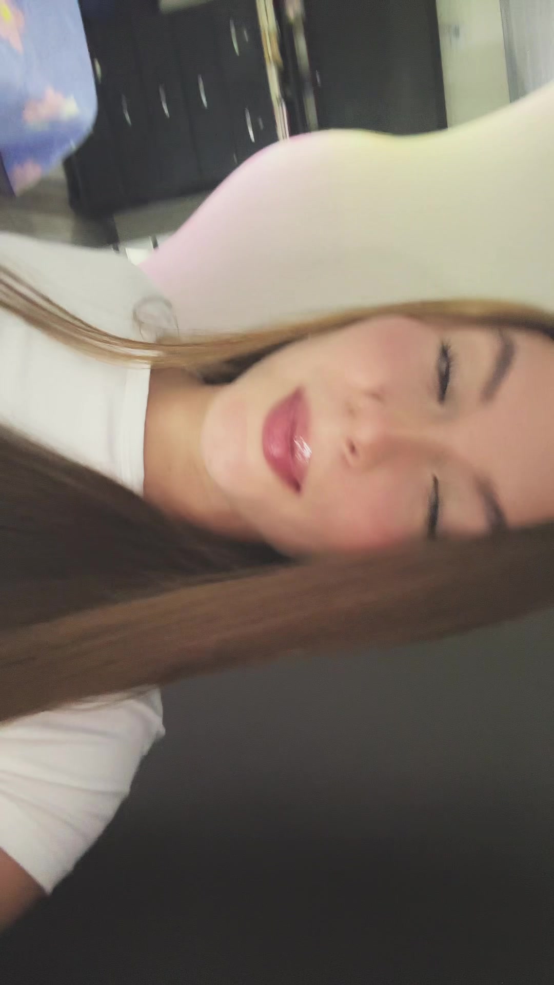 @Karenn🎀