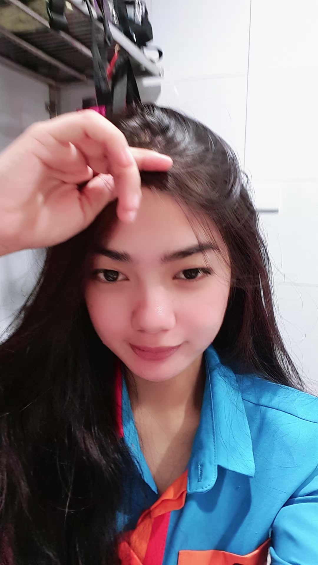 @enis_hq