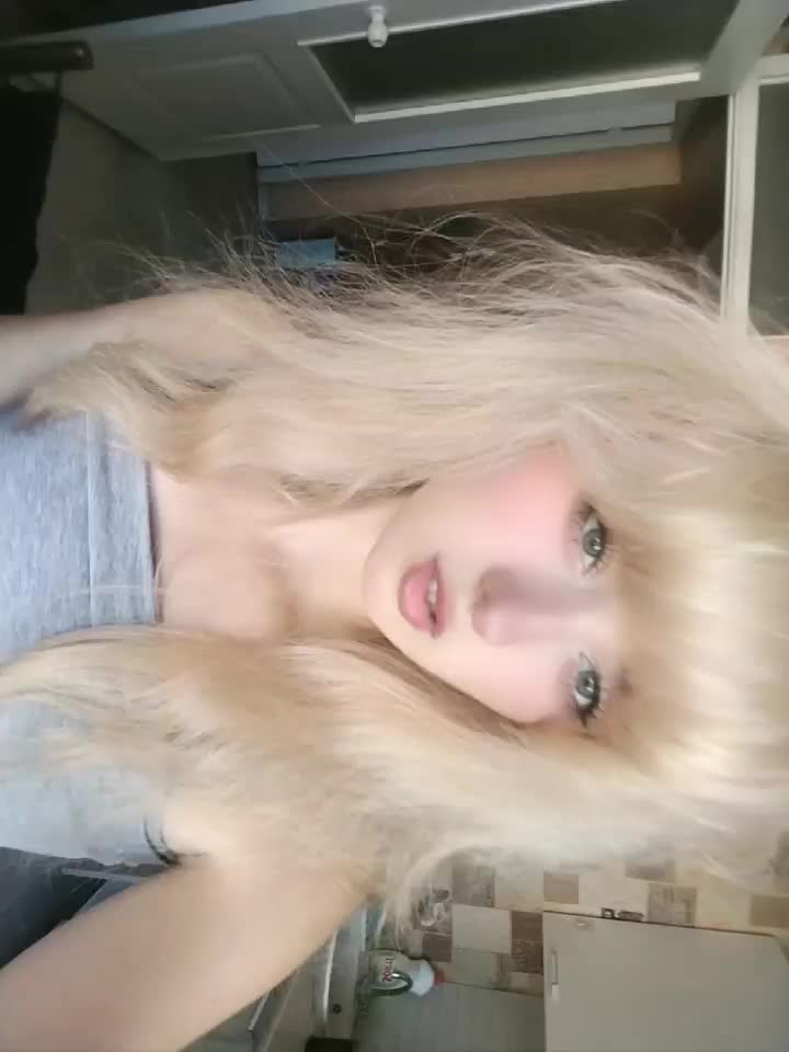 @𝓔𝓿𝓸𝓬𝓱𝓴𝓪🪽