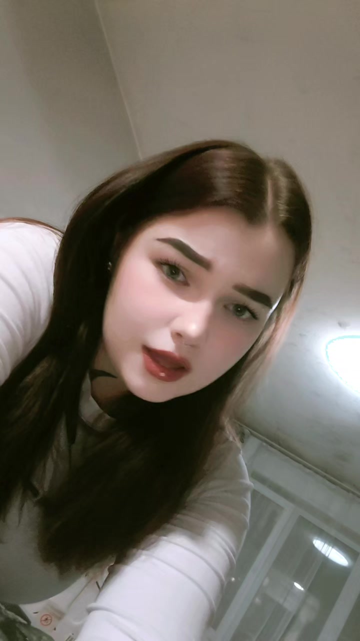 @꧁༺ 𝓐𝓵𝓲𝓷𝓴𝓪 ༻꧂